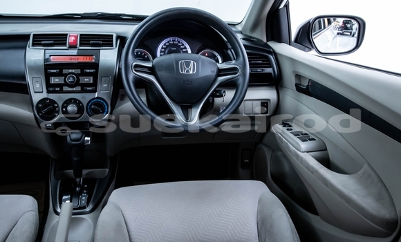 ซื้อ รถมือสอง Honda City ขาว รถยนต์ ใน %{เมือง} ใน นนทบุรี ซื้อ รถมือสอง Honda City ขาว รถยนต์ ใน %{เมือง} ใน นนทบุรี