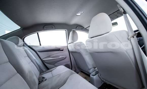 ซื้อ รถมือสอง Honda City ขาว รถยนต์ ใน %{เมือง} ใน นนทบุรี ซื้อ รถมือสอง Honda City ขาว รถยนต์ ใน %{เมือง} ใน นนทบุรี