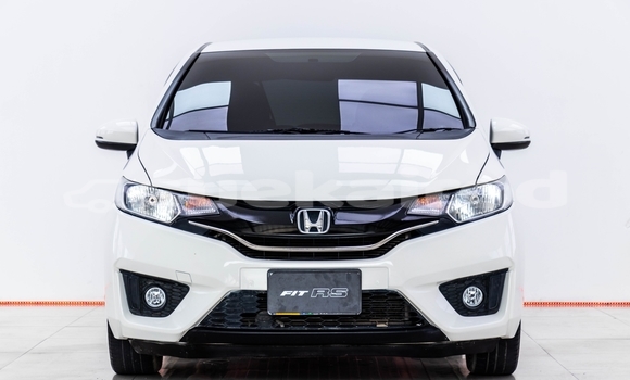Buy Used Honda Jazz White Car in Bangkok in Bangkok Buy Used Honda Jazz White Car in Bangkok in Bangkok