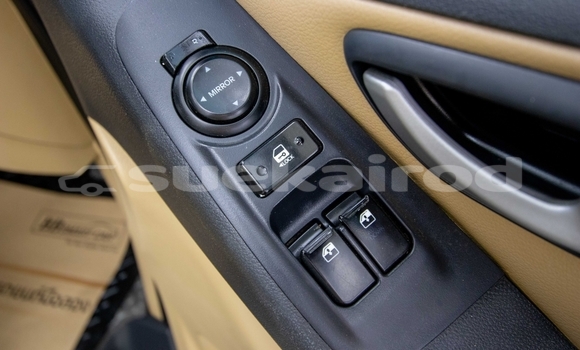 Buy Used Hyundai H1 Silver Car in Samut Sakhon in Samut Sakhon Buy Used Hyundai H1 Silver Car in Samut Sakhon in Samut Sakhon