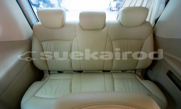 Buy Used Hyundai H1 Silver Car in Samut Sakhon in Samut Sakhon Buy Used Hyundai H1 Silver Car in Samut Sakhon in Samut Sakhon