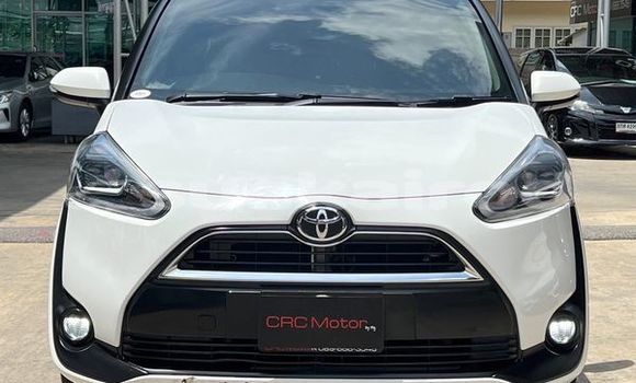 ซื้อ รถมือสอง Toyota Sienta ขาว รถยนต์ ใน %{เมือง} ใน กรุงเทพมหานคร ซื้อ รถมือสอง Toyota Sienta ขาว รถยนต์ ใน %{เมือง} ใน กรุงเทพมหานคร