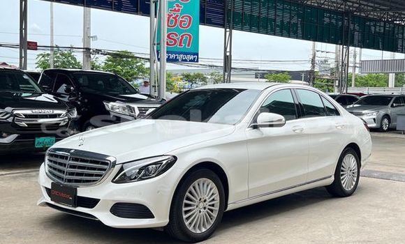 ซื้อ รถมือสอง Mercedes-Benz C-Classe ขาว รถยนต์ ใน %{เมือง} ใน กรุงเทพมหานคร ซื้อ รถมือสอง Mercedes-Benz C-Classe ขาว รถยนต์ ใน %{เมือง} ใน กรุงเทพมหานคร