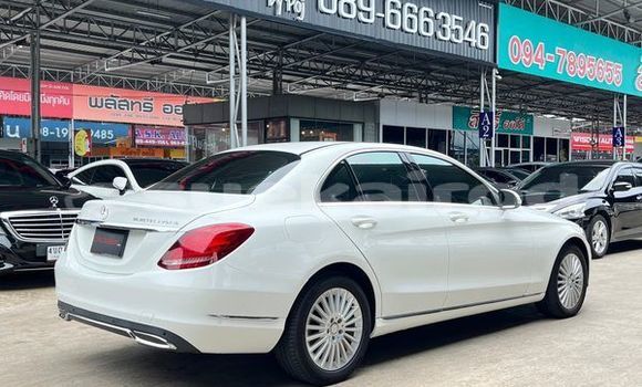 ซื้อ รถมือสอง Mercedes-Benz C-Classe ขาว รถยนต์ ใน %{เมือง} ใน กรุงเทพมหานคร ซื้อ รถมือสอง Mercedes-Benz C-Classe ขาว รถยนต์ ใน %{เมือง} ใน กรุงเทพมหานคร