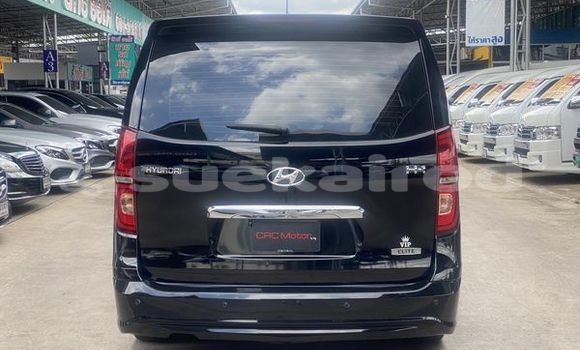ซื้อ รถมือสอง Hyundai H1 สีดำ รถยนต์ ใน %{เมือง} ใน กรุงเทพมหานคร ซื้อ รถมือสอง Hyundai H1 สีดำ รถยนต์ ใน %{เมือง} ใน กรุงเทพมหานคร