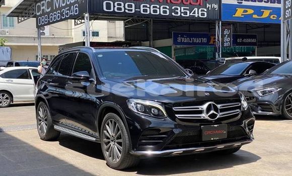 ซื้อ รถมือสอง Mercedes-Benz AMG GLC สีดำ รถยนต์ ใน %{เมือง} ใน กรุงเทพมหานคร ซื้อ รถมือสอง Mercedes-Benz AMG GLC สีดำ รถยนต์ ใน %{เมือง} ใน กรุงเทพมหานคร