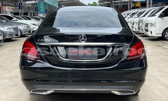 ซื้อ รถมือสอง Mercedes-Benz C-Classe สีดำ รถยนต์ ใน %{เมือง} ใน กรุงเทพมหานคร ซื้อ รถมือสอง Mercedes-Benz C-Classe สีดำ รถยนต์ ใน %{เมือง} ใน กรุงเทพมหานคร