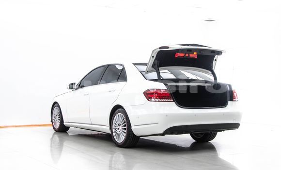Buy Used Mercedes-Benz E-Classe White Car in Bangkok in Bangkok Buy Used Mercedes-Benz E-Classe White Car in Bangkok in Bangkok