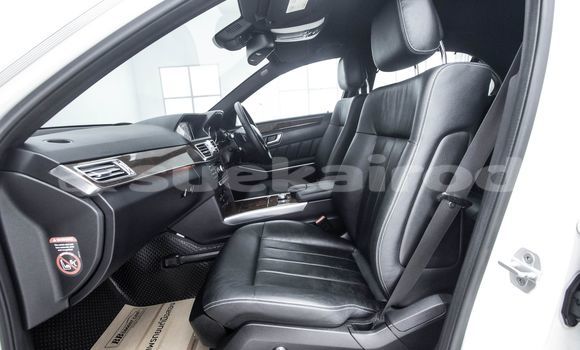 Buy Used Mercedes-Benz E-Classe White Car in Bangkok in Bangkok Buy Used Mercedes-Benz E-Classe White Car in Bangkok in Bangkok