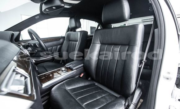 Buy Used Mercedes-Benz E-Classe White Car in Bangkok in Bangkok Buy Used Mercedes-Benz E-Classe White Car in Bangkok in Bangkok