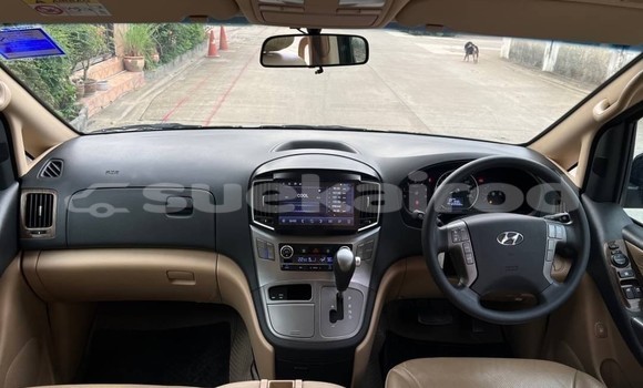 Buy Used Hyundai H1 Black Car in Bangkok in Bangkok Buy Used Hyundai H1 Black Car in Bangkok in Bangkok