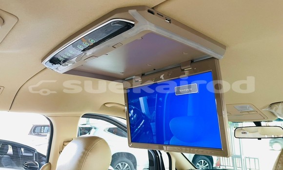 Buy Used Hyundai H1 Brown Car in Bangkok in Bangkok Buy Used Hyundai H1 Brown Car in Bangkok in Bangkok