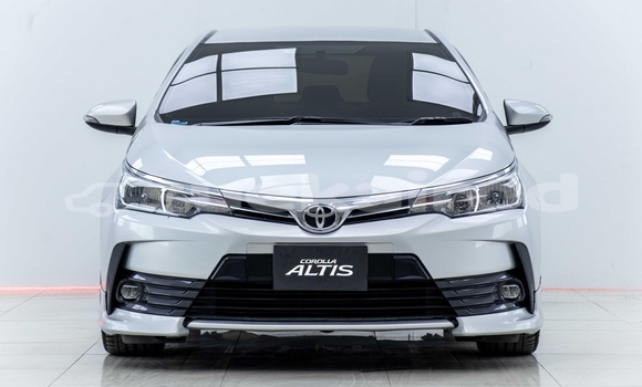 Buy Used Toyota Altis White Car in Samut Sakhon in Samut Sakhon Buy Used Toyota Altis White Car in Samut Sakhon in Samut Sakhon
