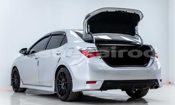 Buy Used Toyota Altis White Car in Samut Sakhon in Samut Sakhon Buy Used Toyota Altis White Car in Samut Sakhon in Samut Sakhon