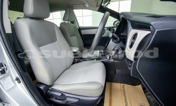 Buy Used Toyota Altis White Car in Samut Sakhon in Samut Sakhon Buy Used Toyota Altis White Car in Samut Sakhon in Samut Sakhon