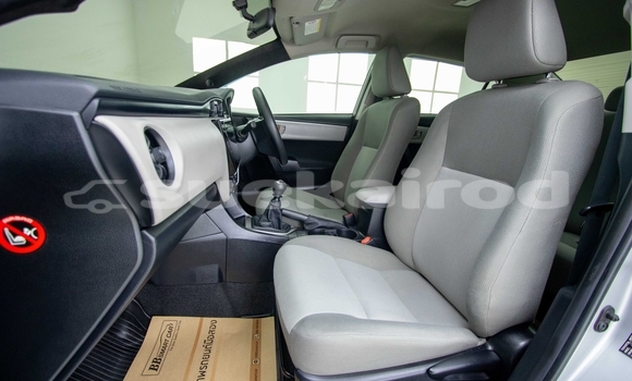 Buy Used Toyota Altis White Car in Samut Sakhon in Samut Sakhon Buy Used Toyota Altis White Car in Samut Sakhon in Samut Sakhon