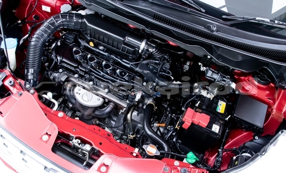 ซื้อ รถมือสอง Suzuki Ertiga สีแดง รถยนต์ ใน %{เมือง} ใน นนทบุรี ซื้อ รถมือสอง Suzuki Ertiga สีแดง รถยนต์ ใน %{เมือง} ใน นนทบุรี