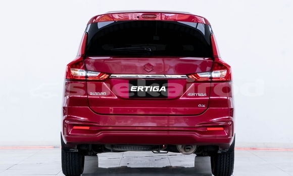 ซื้อ รถมือสอง Suzuki Ertiga สีแดง รถยนต์ ใน %{เมือง} ใน นนทบุรี ซื้อ รถมือสอง Suzuki Ertiga สีแดง รถยนต์ ใน %{เมือง} ใน นนทบุรี