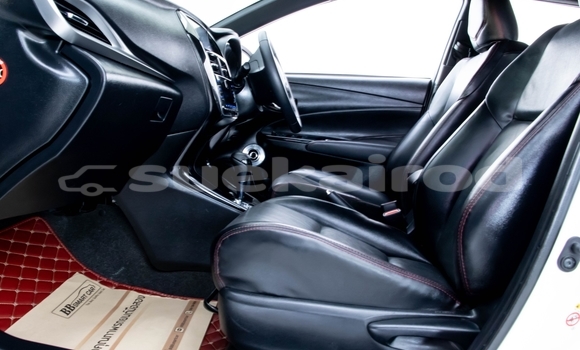 ซื้อ รถมือสอง Toyota Yaris ขาว รถยนต์ ใน %{เมือง} ใน นนทบุรี ซื้อ รถมือสอง Toyota Yaris ขาว รถยนต์ ใน %{เมือง} ใน นนทบุรี