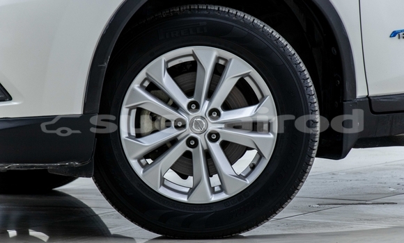 Buy Used Nissan X-Trail White Car in Samut Sakhon in Samut Sakhon Buy Used Nissan X-Trail White Car in Samut Sakhon in Samut Sakhon