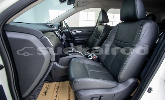 Buy Used Nissan X-Trail White Car in Samut Sakhon in Samut Sakhon Buy Used Nissan X-Trail White Car in Samut Sakhon in Samut Sakhon