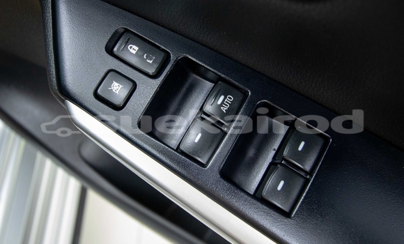 Buy Used Mitsubishi Pajero White Car in Samut Sakhon in Samut Sakhon Buy Used Mitsubishi Pajero White Car in Samut Sakhon in Samut Sakhon