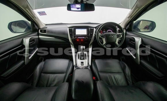 Buy Used Mitsubishi Pajero White Car in Samut Sakhon in Samut Sakhon Buy Used Mitsubishi Pajero White Car in Samut Sakhon in Samut Sakhon