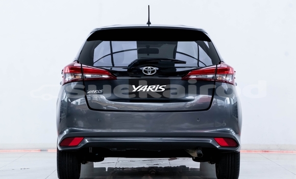 ซื้อ รถมือสอง Toyota Yaris สีดำ รถยนต์ ใน %{เมือง} ใน นนทบุรี ซื้อ รถมือสอง Toyota Yaris สีดำ รถยนต์ ใน %{เมือง} ใน นนทบุรี
