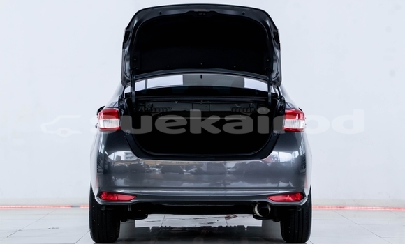 Buy Used Toyota Yaris Black Car in Nonthaburi in Nonthaburi Buy Used Toyota Yaris Black Car in Nonthaburi in Nonthaburi