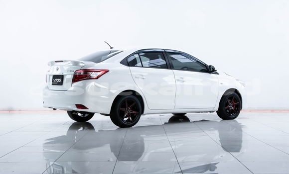 ซื้อ รถมือสอง Toyota Vios ขาว รถยนต์ ใน %{เมือง} ใน นนทบุรี ซื้อ รถมือสอง Toyota Vios ขาว รถยนต์ ใน %{เมือง} ใน นนทบุรี