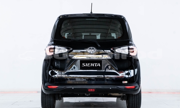 ซื้อ รถมือสอง Toyota Sienta สีดำ รถยนต์ ใน %{เมือง} ใน นนทบุรี ซื้อ รถมือสอง Toyota Sienta สีดำ รถยนต์ ใน %{เมือง} ใน นนทบุรี