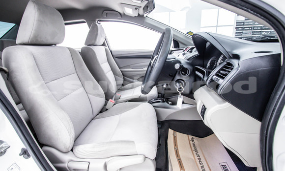 Buy Used Honda City White Car in Bangkok in Bangkok Buy Used Honda City White Car in Bangkok in Bangkok