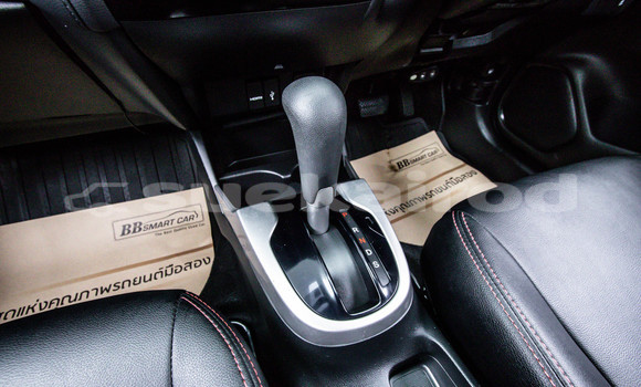 ซื้อ รถมือสอง Honda Jazz สีดำ รถยนต์ ใน %{เมือง} ใน กรุงเทพมหานคร ซื้อ รถมือสอง Honda Jazz สีดำ รถยนต์ ใน %{เมือง} ใน กรุงเทพมหานคร