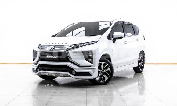 Buy Used Mitsubishi Xpander White Car in Bangkok in Bangkok