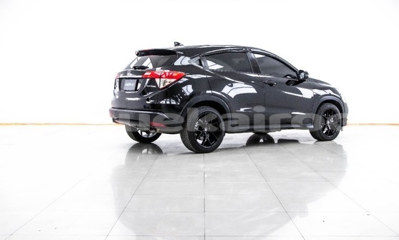 ซื้อ รถมือสอง Honda HR-V สีดำ รถยนต์ ใน %{เมือง} ใน กรุงเทพมหานคร ซื้อ รถมือสอง Honda HR-V สีดำ รถยนต์ ใน %{เมือง} ใน กรุงเทพมหานคร