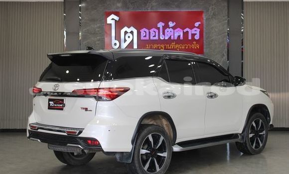 Buy Used Toyota Fortuner White Car in Bangkok in Bangkok Buy Used Toyota Fortuner White Car in Bangkok in Bangkok