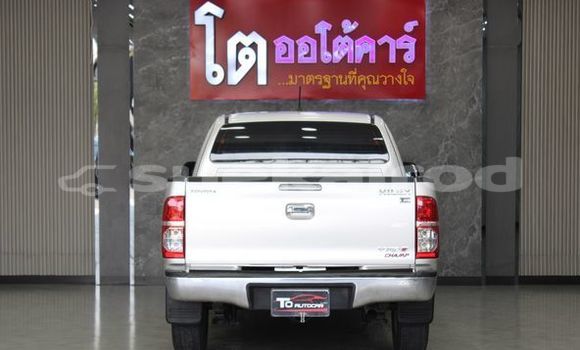 ซื้อ รถมือสอง Toyota Vigo เงิน รถยนต์ ใน %{เมือง} ใน กรุงเทพมหานคร ซื้อ รถมือสอง Toyota Vigo เงิน รถยนต์ ใน %{เมือง} ใน กรุงเทพมหานคร