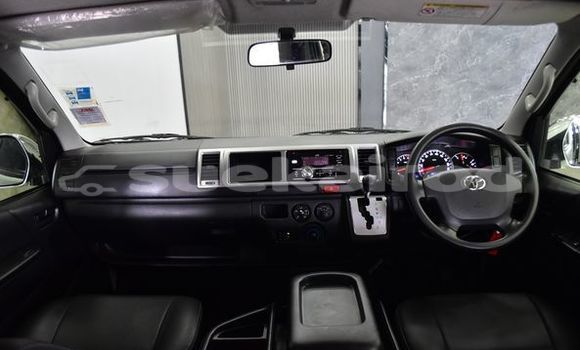 ซื้อ รถมือสอง Toyota Ventury ขาว รถยนต์ ใน %{เมือง} ใน กรุงเทพมหานคร ซื้อ รถมือสอง Toyota Ventury ขาว รถยนต์ ใน %{เมือง} ใน กรุงเทพมหานคร