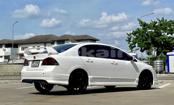 Buy Used Honda Civic White Car in Bangkok in Bangkok Buy Used Honda Civic White Car in Bangkok in Bangkok