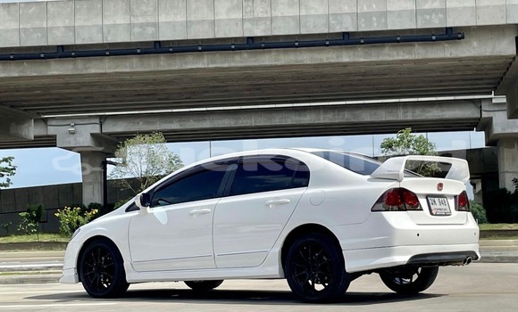 Buy Used Honda Civic White Car in Bangkok in Bangkok Buy Used Honda Civic White Car in Bangkok in Bangkok