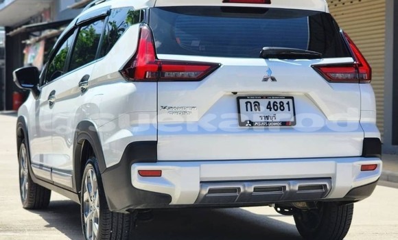 Buy Used Mitsubishi Xpander White Car in Bangkok in Bangkok Buy Used Mitsubishi Xpander White Car in Bangkok in Bangkok