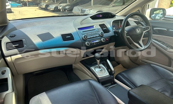 ซื้อ รถมือสอง Honda Civic ขาว รถยนต์ ใน %{เมือง} ใน นนทบุรี ซื้อ รถมือสอง Honda Civic ขาว รถยนต์ ใน %{เมือง} ใน นนทบุรี