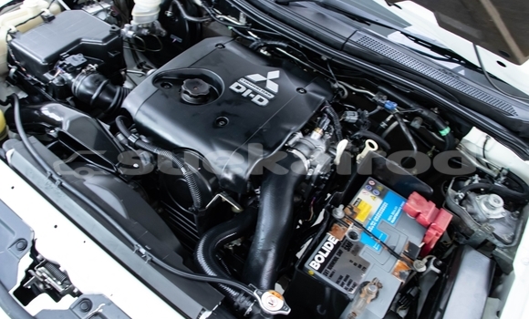 ซื้อ รถมือสอง Mitsubishi Pajero ขาว รถยนต์ ใน %{เมือง} ใน นนทบุรี ซื้อ รถมือสอง Mitsubishi Pajero ขาว รถยนต์ ใน %{เมือง} ใน นนทบุรี