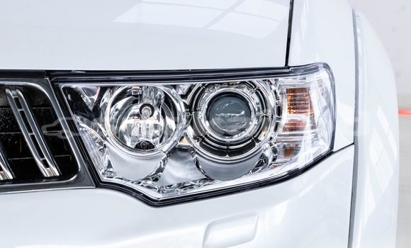 ซื้อ รถมือสอง Mitsubishi Pajero ขาว รถยนต์ ใน %{เมือง} ใน นนทบุรี ซื้อ รถมือสอง Mitsubishi Pajero ขาว รถยนต์ ใน %{เมือง} ใน นนทบุรี