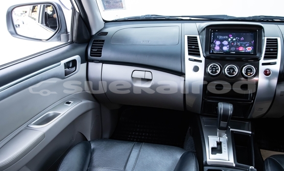 ซื้อ รถมือสอง Mitsubishi Pajero ขาว รถยนต์ ใน %{เมือง} ใน นนทบุรี ซื้อ รถมือสอง Mitsubishi Pajero ขาว รถยนต์ ใน %{เมือง} ใน นนทบุรี