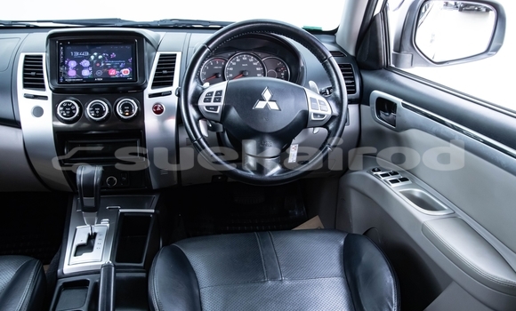 ซื้อ รถมือสอง Mitsubishi Pajero ขาว รถยนต์ ใน %{เมือง} ใน นนทบุรี ซื้อ รถมือสอง Mitsubishi Pajero ขาว รถยนต์ ใน %{เมือง} ใน นนทบุรี