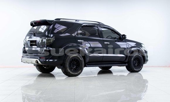 Buy Used Toyota Fortuner Black Car in Samut Sakhon in Samut Sakhon Buy Used Toyota Fortuner Black Car in Samut Sakhon in Samut Sakhon