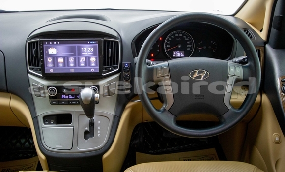 ซื้อ รถมือสอง Hyundai H1 สีดำ รถยนต์ ใน %{เมือง} ใน สมุทรสาคร ซื้อ รถมือสอง Hyundai H1 สีดำ รถยนต์ ใน %{เมือง} ใน สมุทรสาคร