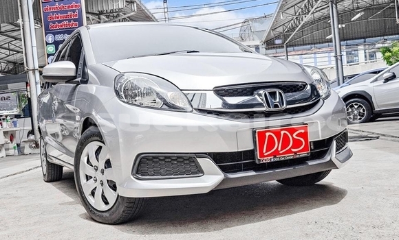 ซื้อ รถมือสอง Honda Mobilio เงิน รถยนต์ ใน %{เมือง} ใน กรุงเทพมหานคร ซื้อ รถมือสอง Honda Mobilio เงิน รถยนต์ ใน %{เมือง} ใน กรุงเทพมหานคร