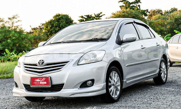 Buy Used Toyota Vios Silver Car in Saraburi in Saraburi